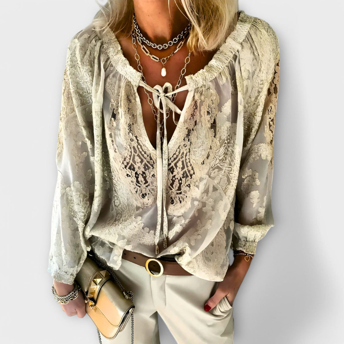 Brunetta | Blouse Sophistiquée