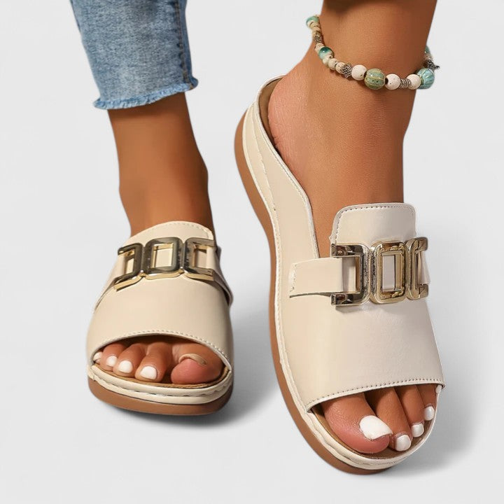 Beige / 35