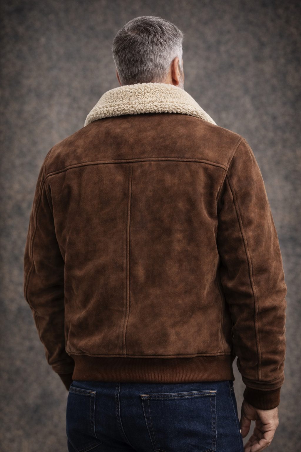 Alessandro Veste | L'Icône Suede