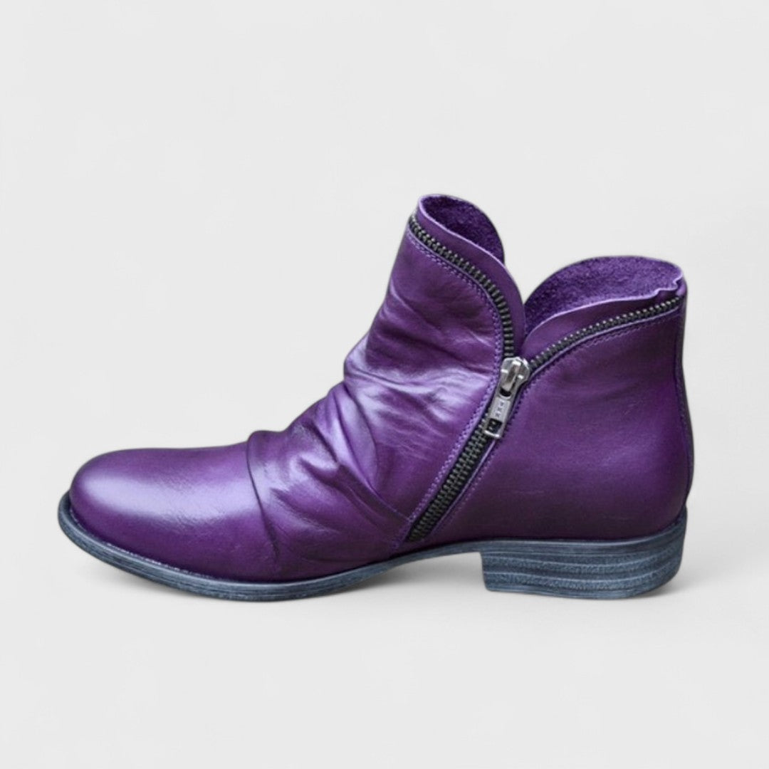 Violet / 35