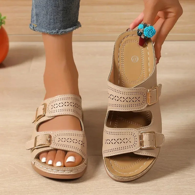 Beige / 35
